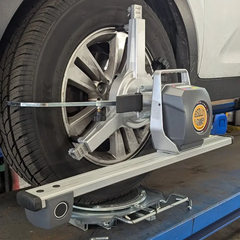 Camera 4-wheel alignment